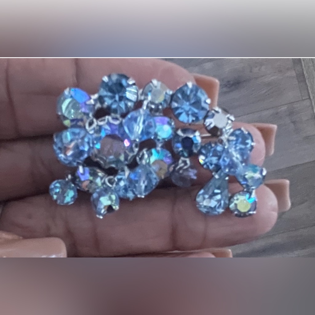 Albert Weiss Jewelry 75$